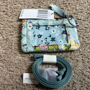 Vera Bradley Zip ID Case & Lanyard Set NEW